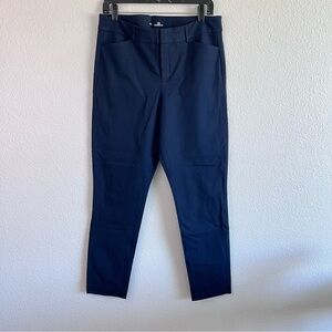 Old Navy Women’s Mid Rise Pixie Ankle Pants